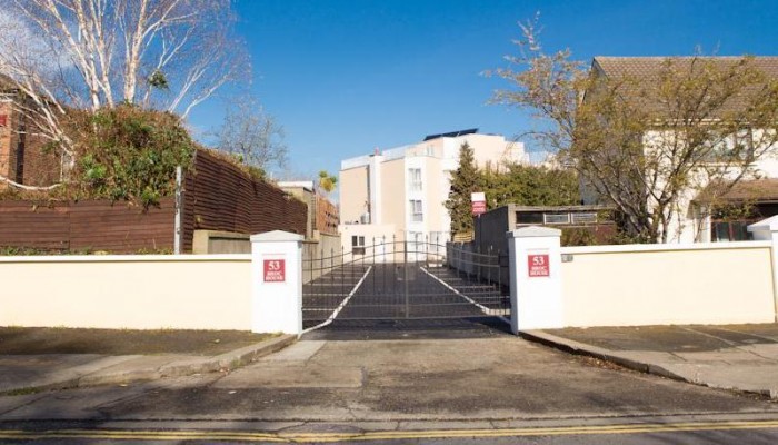 Hotel Broc House poza 6