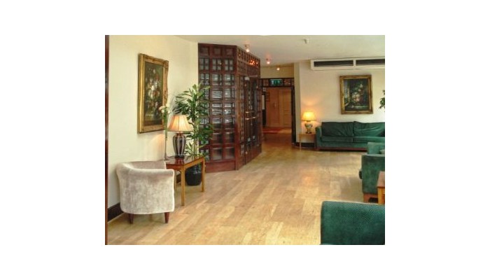 Hotel Tara Towers poza 2